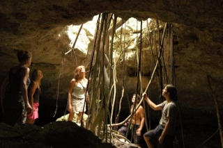  Besuch der Cenote 